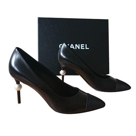 chanel womens shoes leather and fabric|Chanel women's high heel.